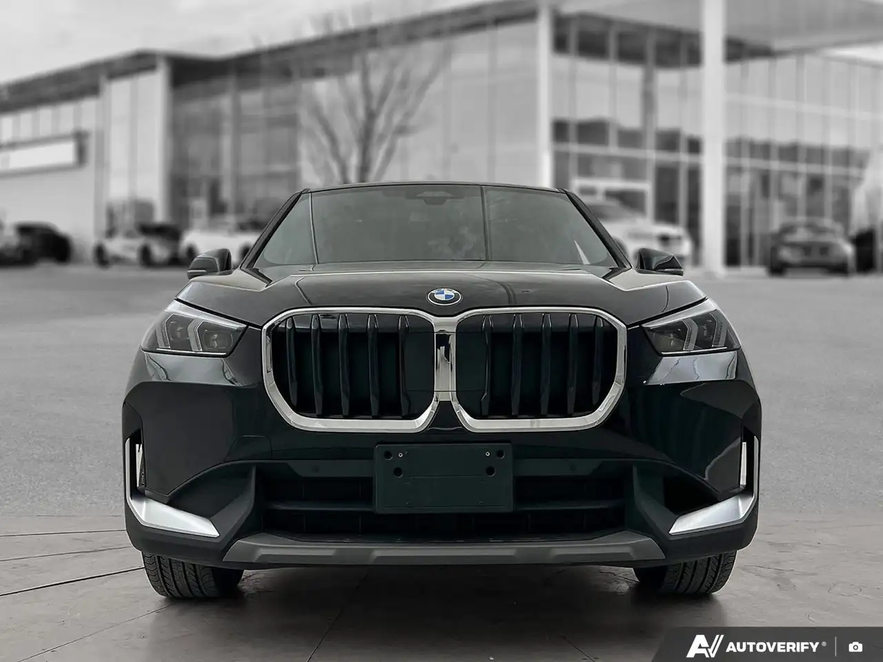 BMW X1 снимка BMW X1