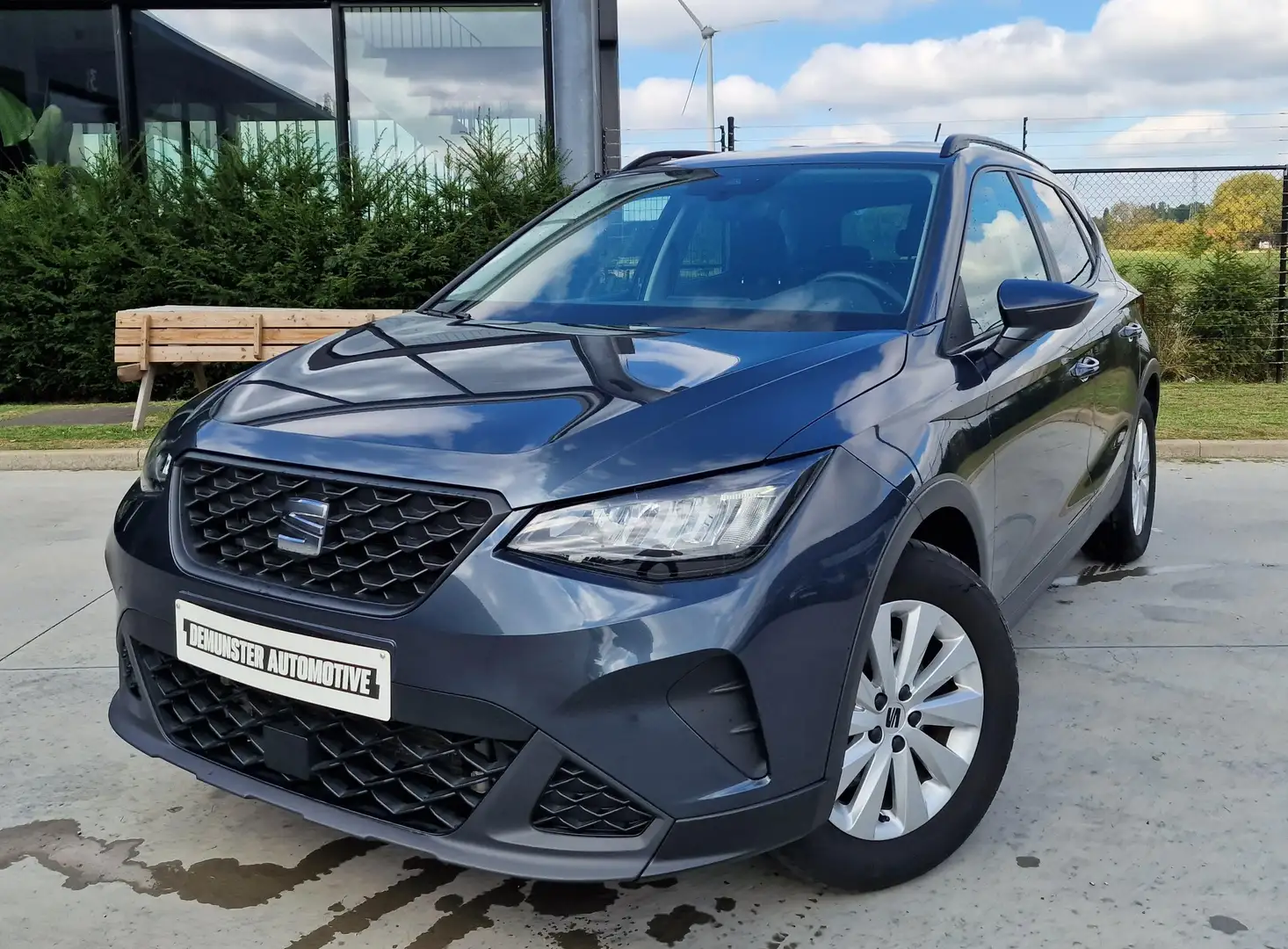 SEAT Arona Arona 1.0 TSI OPF DSG Style Grijs - 1