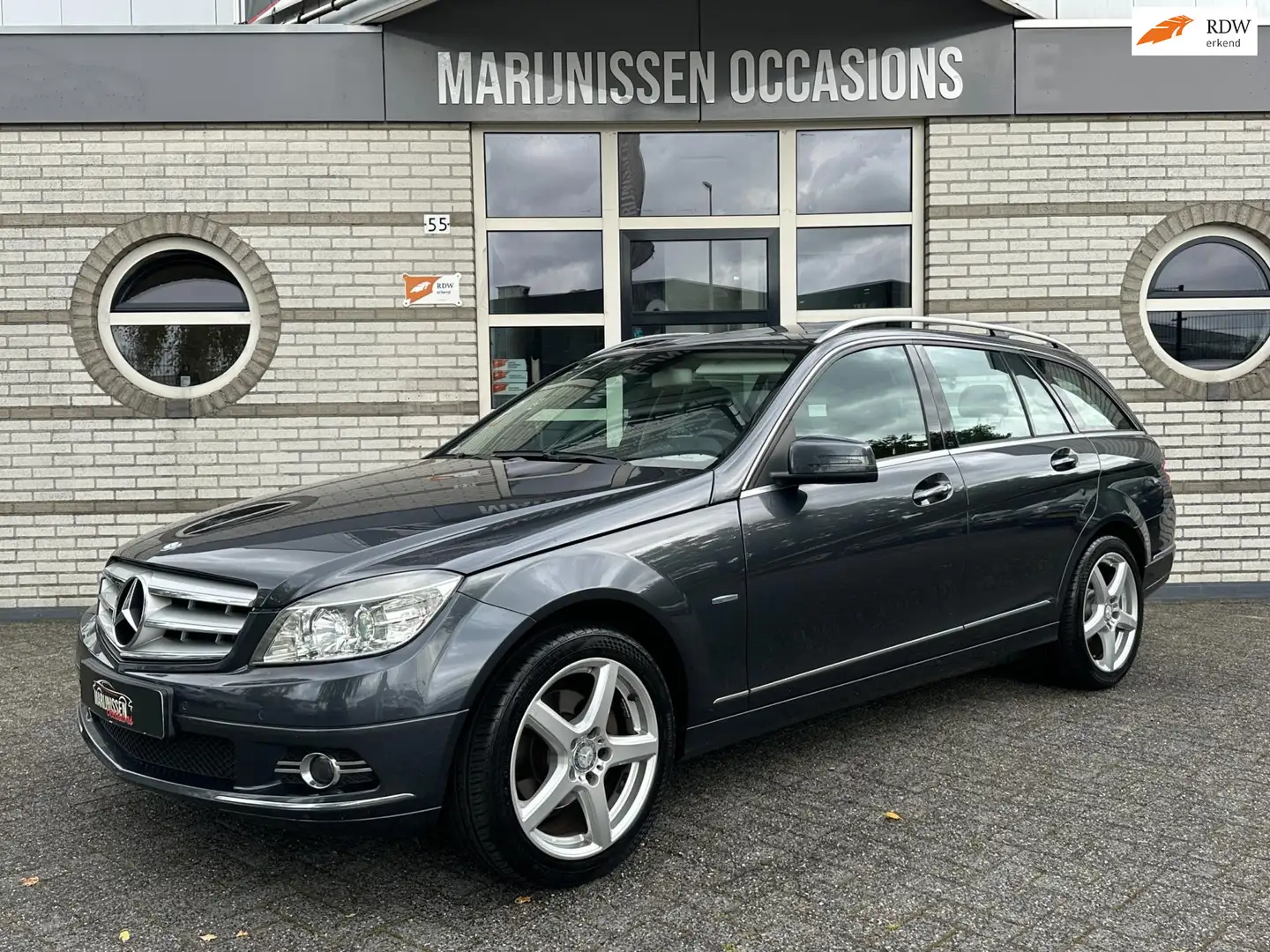Mercedes-Benz C 180 Estate K BlueEFFICIENCY Avantgarde |Pano,Stoelvw,P Grau - 1