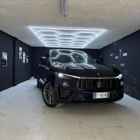Maserati Levante 3.0 V6 Granlusso 275cv auto my19
