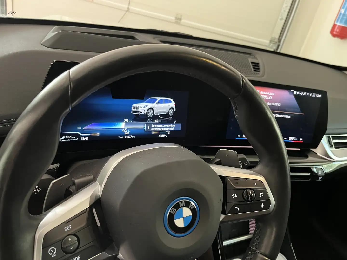 BMW iX1 X1 xdrive 25e Special Edition auto Bianco - 1