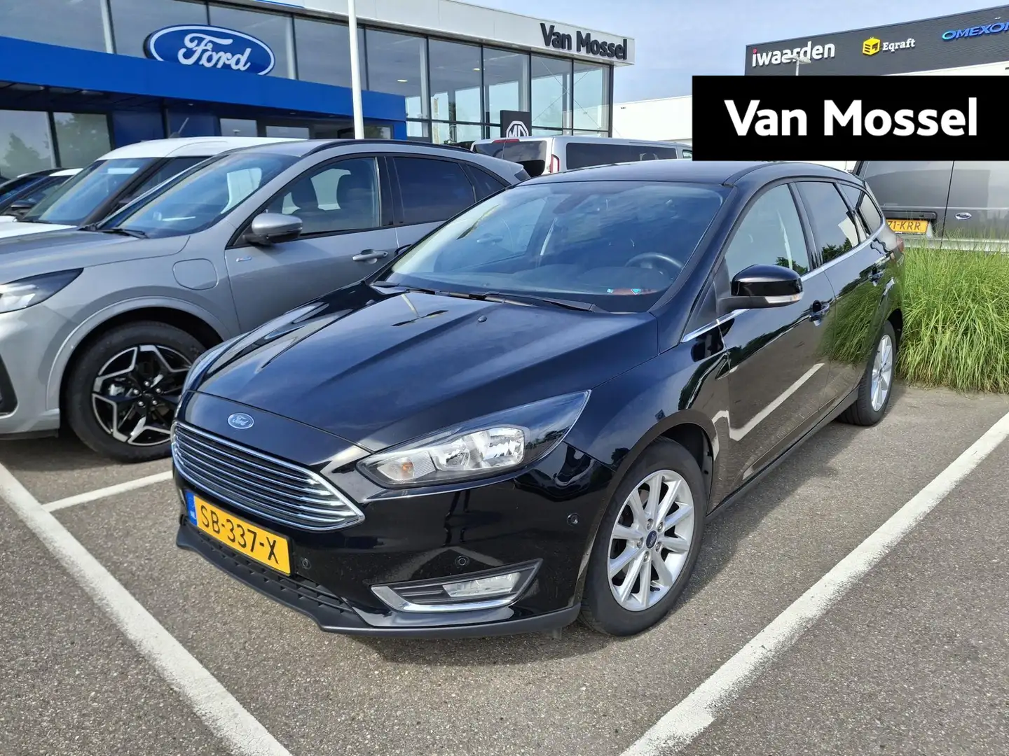 Ford Focus Wagon 1.0 Titanium Voorruitverwarming - wegklapbar Noir - 1