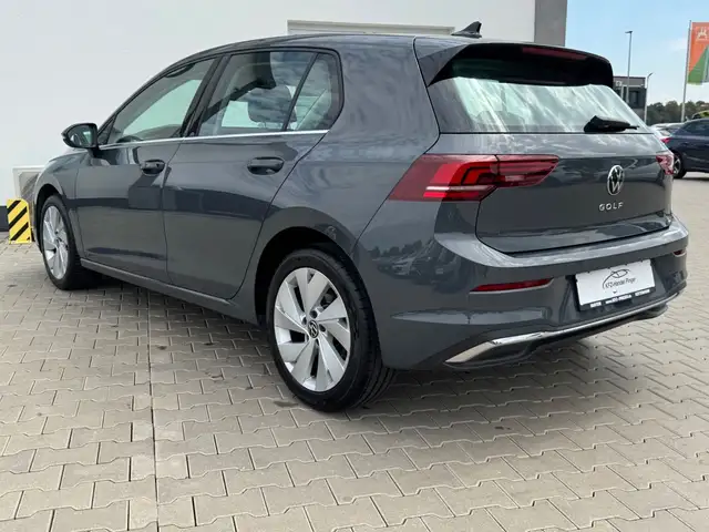 Volkswagen Golf view 5