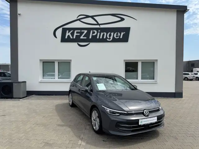 Volkswagen Golf main image
