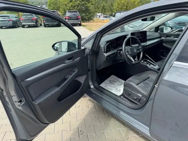 Volkswagen Golf view 8