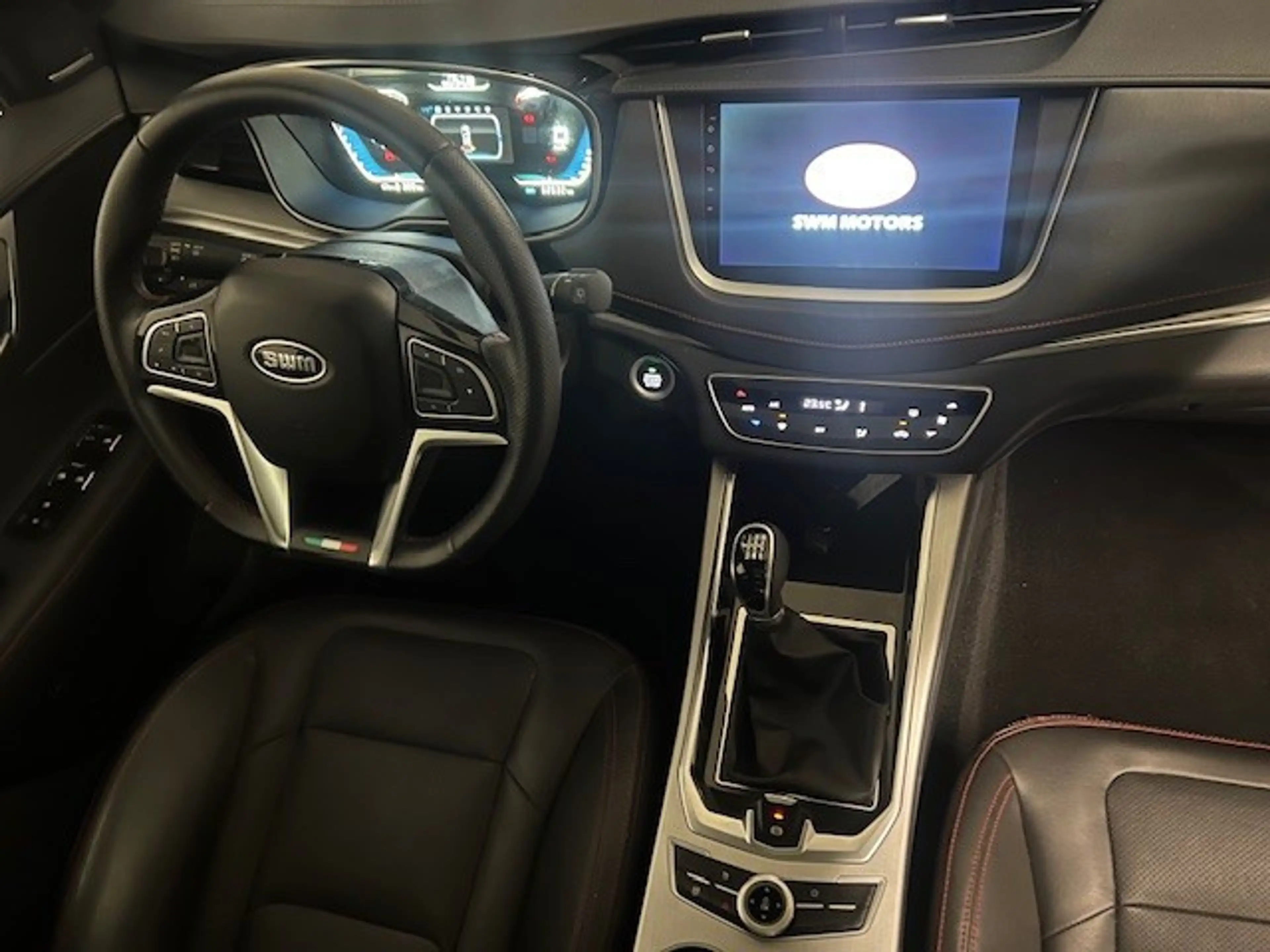 SWM G01 1.5 T-GDI SPORT AUTOMATIQUE — photo 5