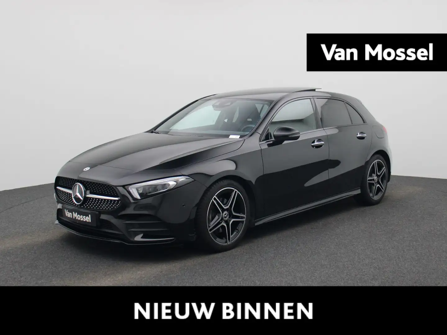 Mercedes-Benz A 180 A d AMG Line PANODAK | ZETELVERWARMING | AMBIENT L Noir - 1