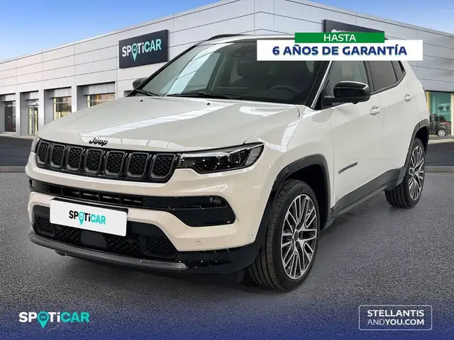 Jeep Compass eHybrid 1.5 MHEV 96kW  Dct Summit