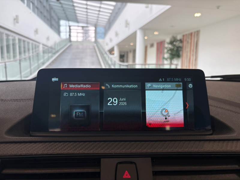 BMW 240 Cabrio Sportpaket Navi Soundsystem HarmanKardon LE — photo 13