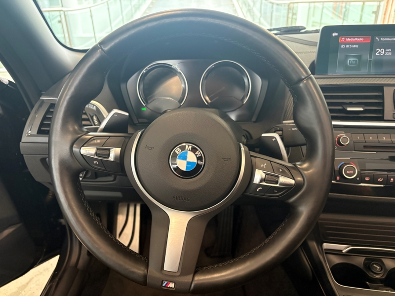 BMW 240 Cabrio Sportpaket Navi Soundsystem HarmanKardon LE — photo 10