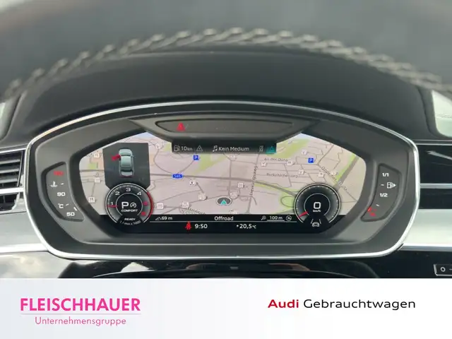 Audi A8 view 12