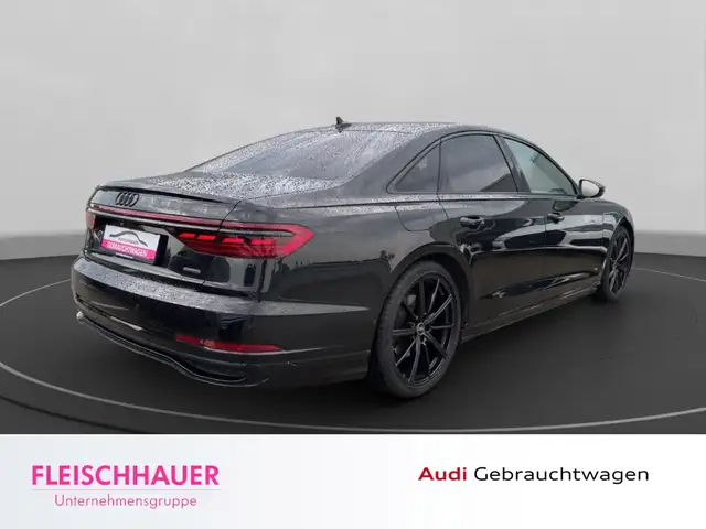 Audi A8 view 7