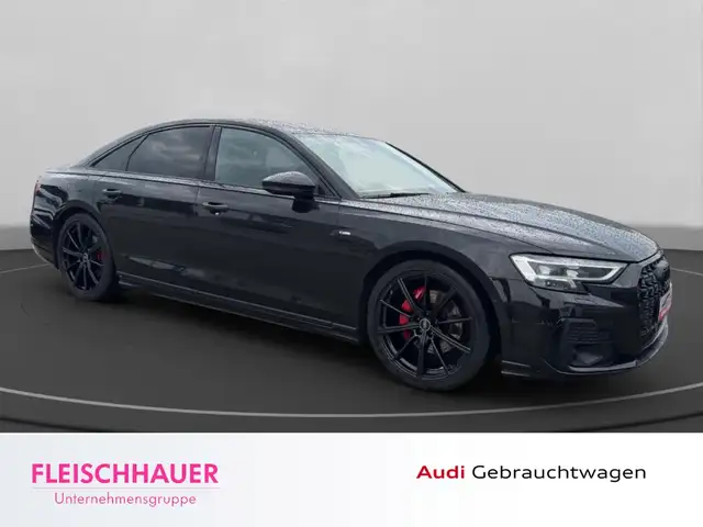 Audi A8 view 9