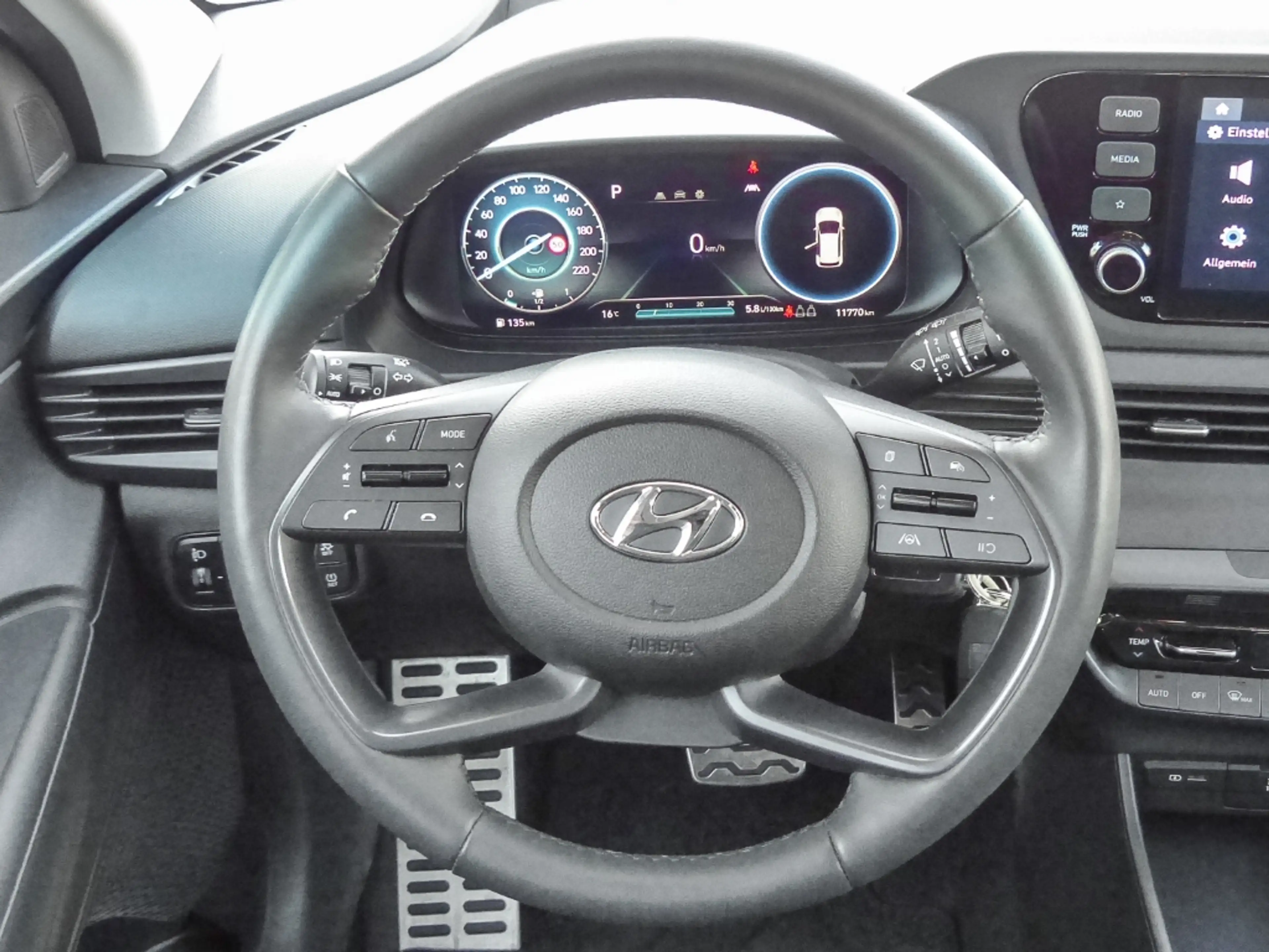 Hyundai BAYON Trend 2WD Automatik, Allwetterreifen, Rückfahrkame — photo 11