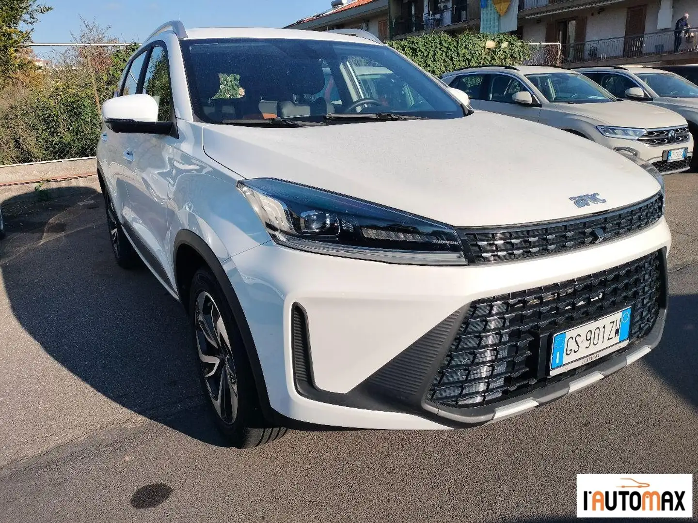 EMC Wave 3 1.5t 113cv Weiß - 1