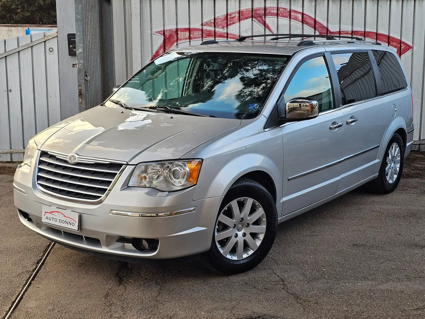 Chrysler Grand Voyager Grand Voyager 2.8 crd Limited auto Stowngo Argento - 1