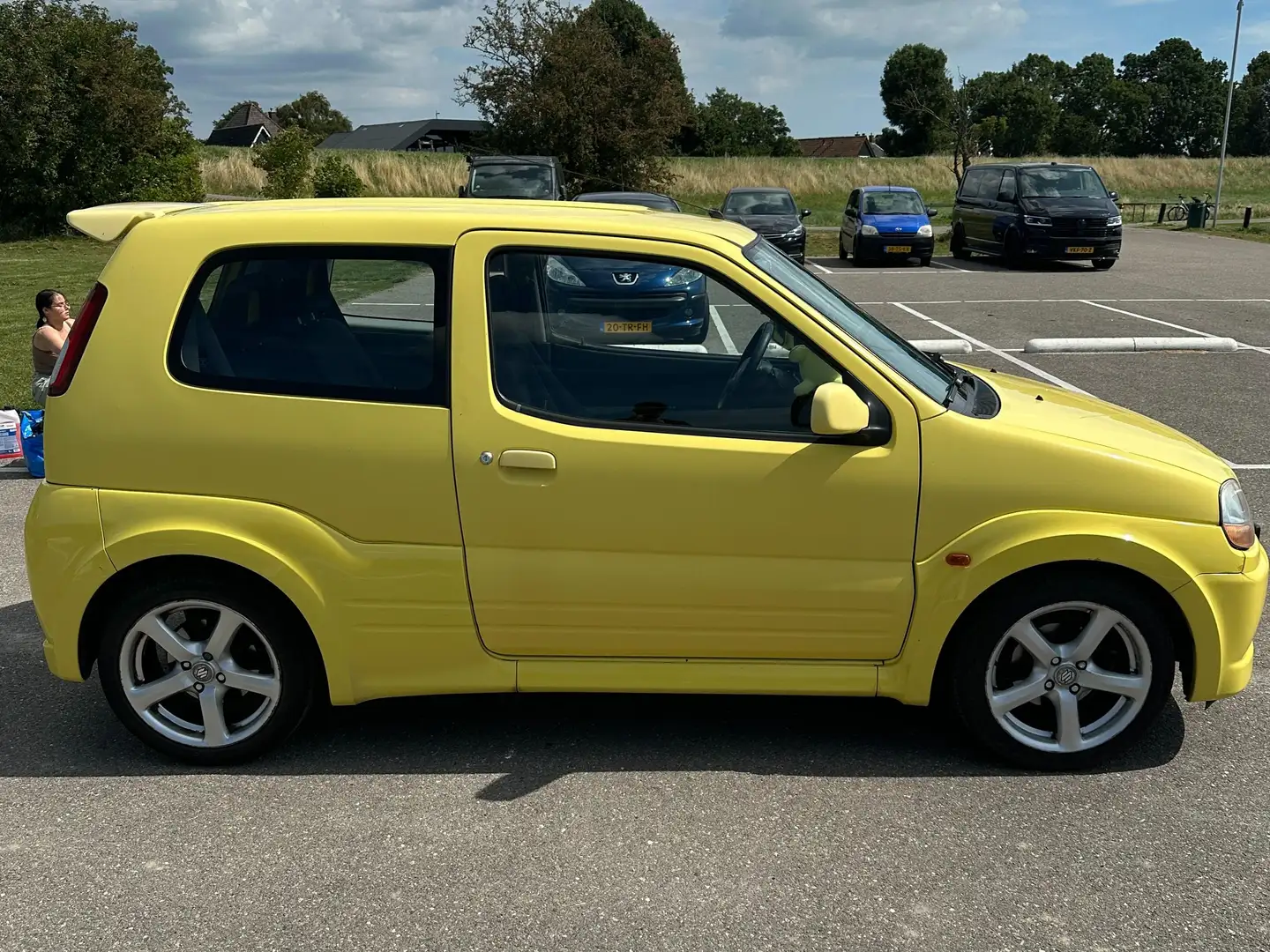 Suzuki Ignis Ignis 1.5-16V Sport Amarillo - 2