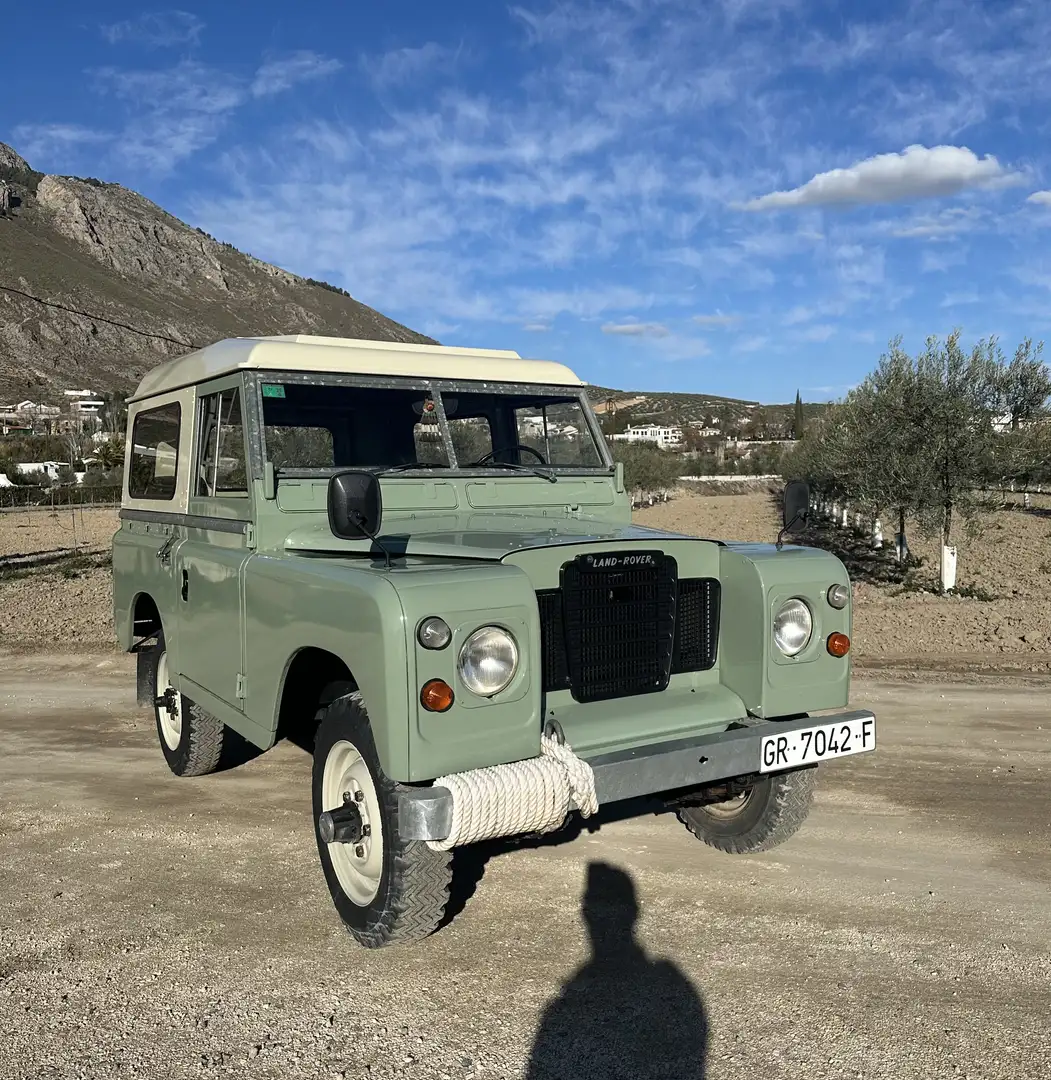 Land Rover Series 2.25. Overdrive - 1