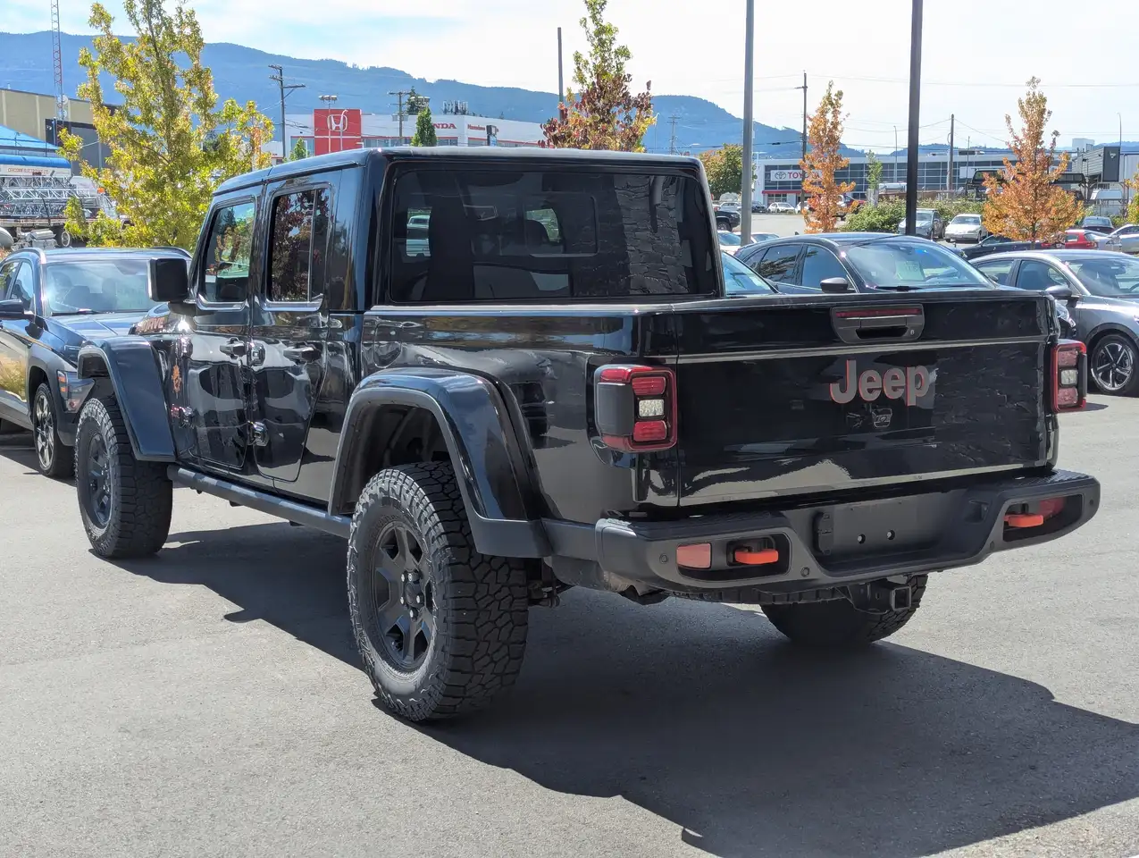 Jeep Gladiator photo Jeep Gladiator