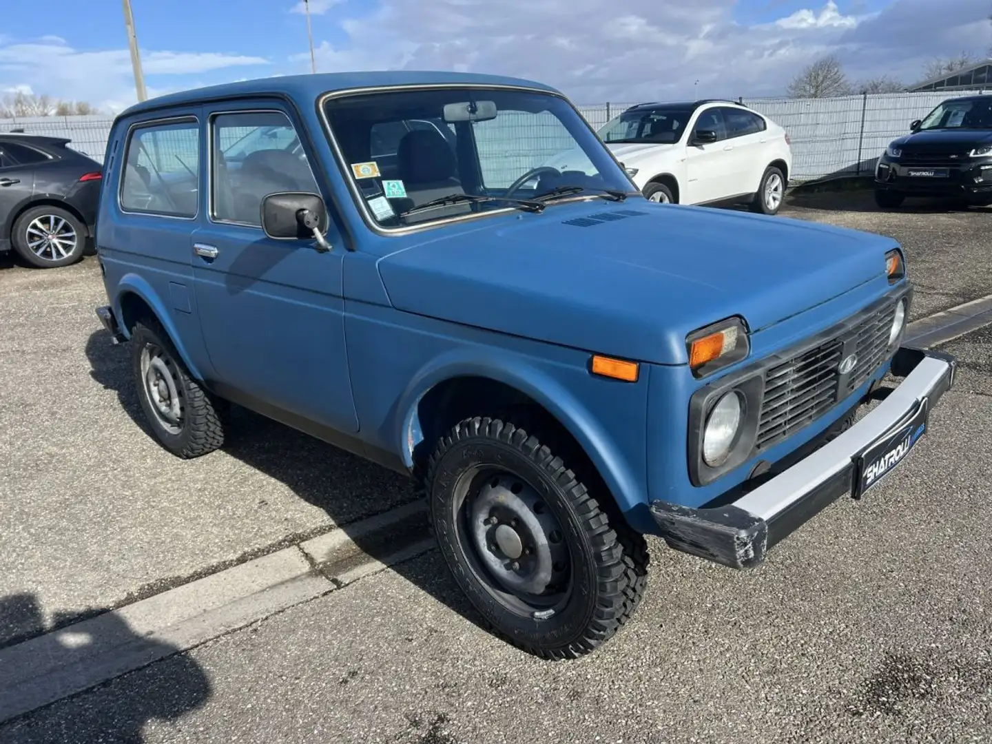 Lada Niva 1.7i 80ch GPL-Essence DA 4X4 26,000Kms Attelage 4Pneus Neuf Grün - 2
