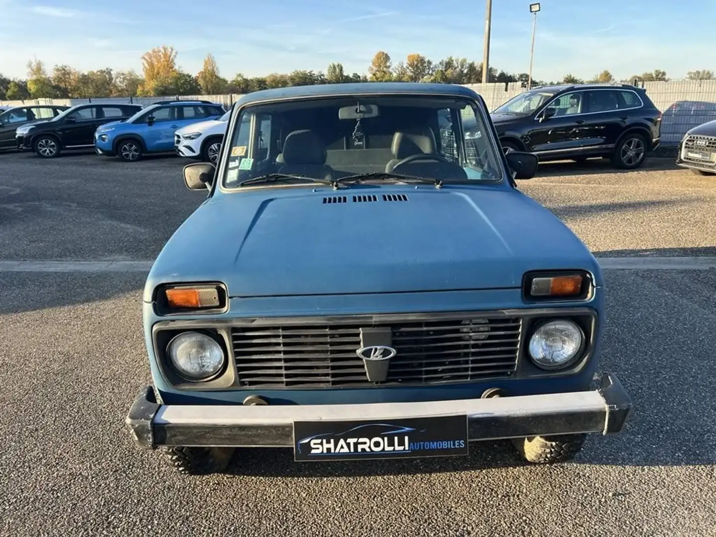 Lada Niva 1.7i 80ch GPL-Essence DA 4X4 26,000Kms Attelage CT OK Green - 2