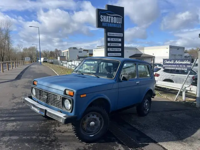 Lada Niva 1.7i 80ch GPL-Essence DA 4X4 26,000Kms Attelage 4Pneus Neuf