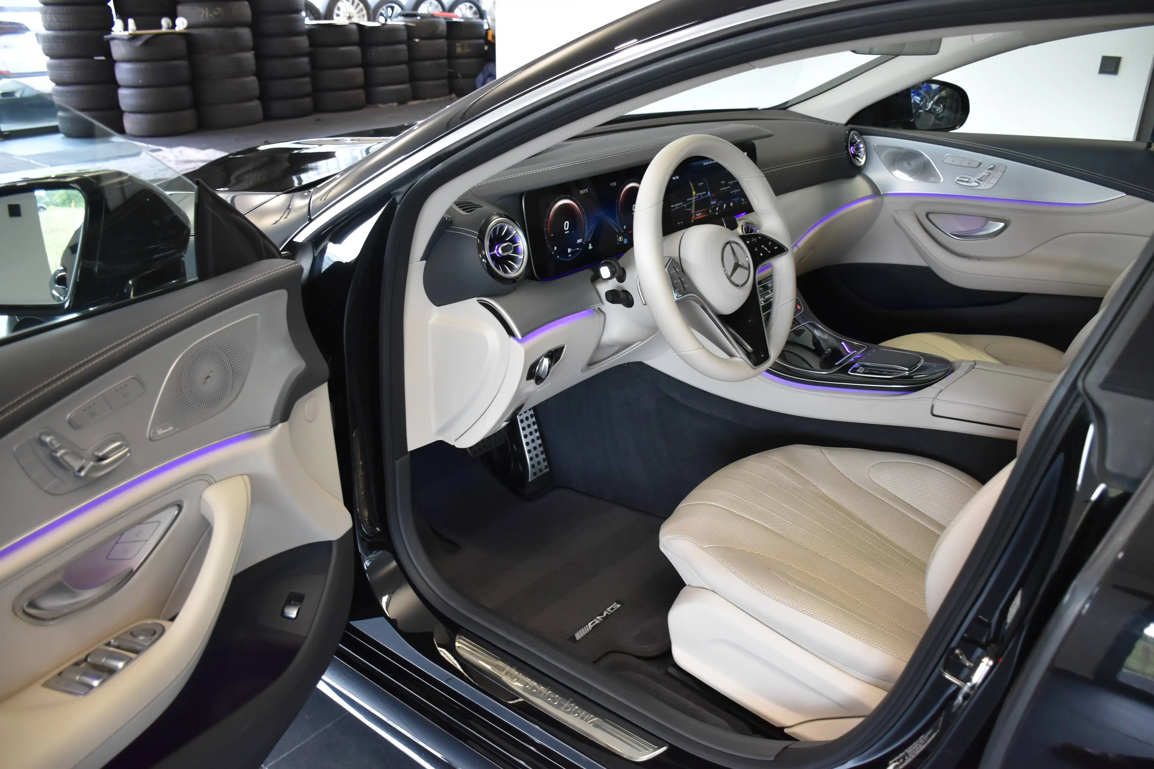 Mercedes-Benz CLS 450 CLS 450 4Matic 9G AMG LINE"SITZKLIMA"MASSAGE"DISTRONIC — photo 11