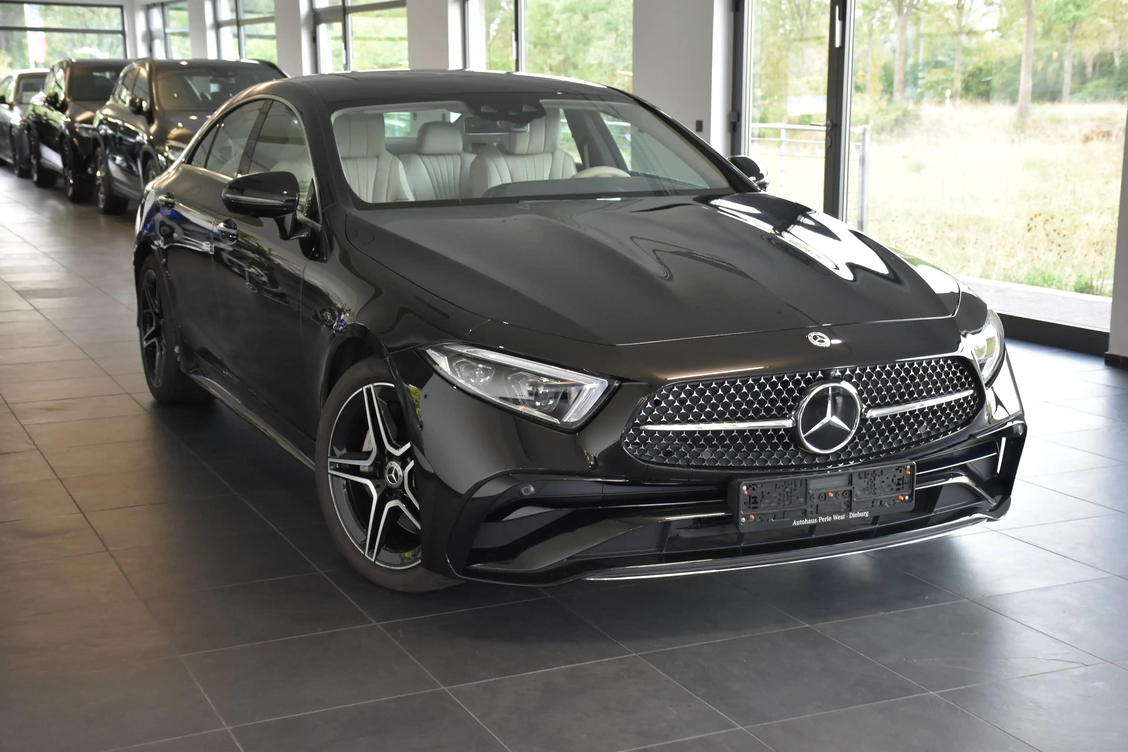 Mercedes-Benz CLS 450 CLS 450 4Matic 9G AMG LINE"SITZKLIMA"MASSAGE"DISTRONIC — photo 3