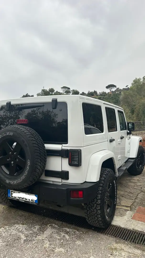 Jeep Wrangler Unlimited 2.8 crd Sahara auto - 1