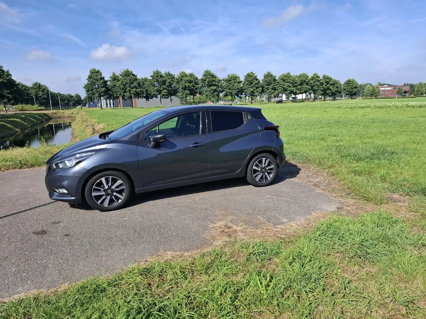 Nissan Micra 0.9 IG-T N-Connecta Сірий - 2