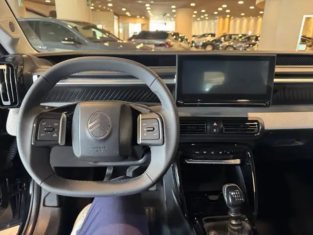 Citroen C3 view 12