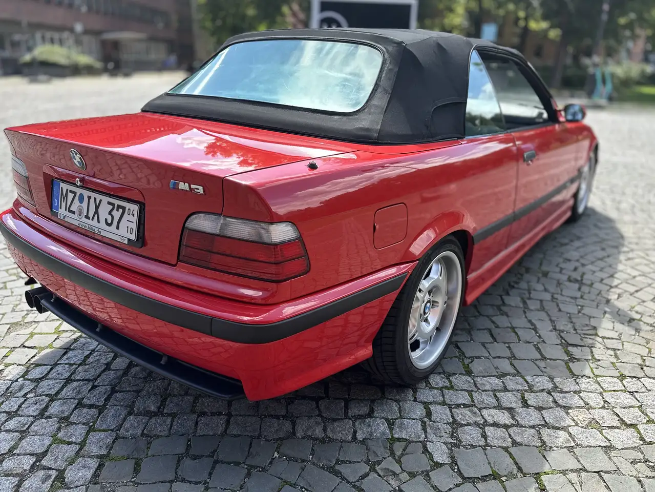 BMW 320 E36 M-paket *TÜV Neu*~ Oldtimer ~ Cabrio - Hellrot, foto 8