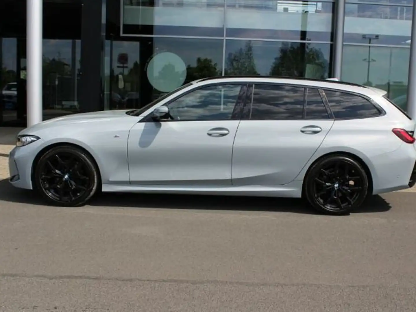 BMW 318 318d Touring  M Sport *PREZZO REALE* Grigio - 2