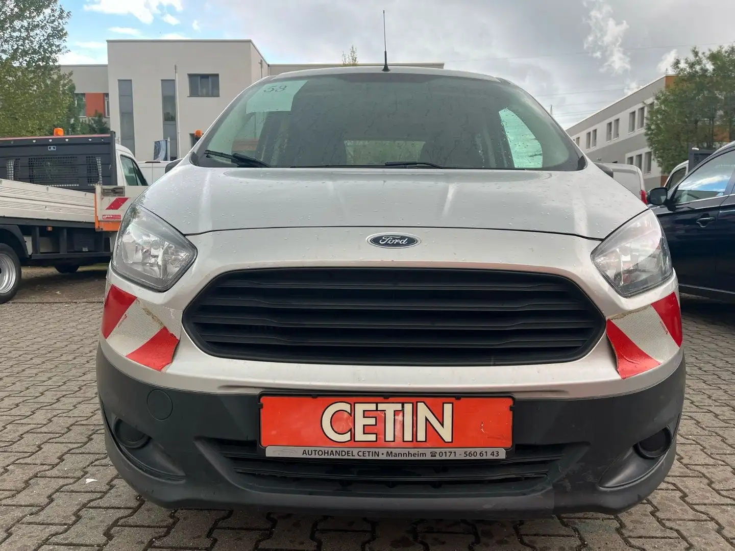 Ford Transit Courier Argento - 2