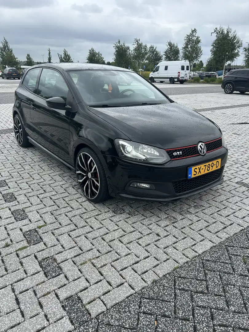 Volkswagen Polo 1.4 TSI GTI Zwart - 2