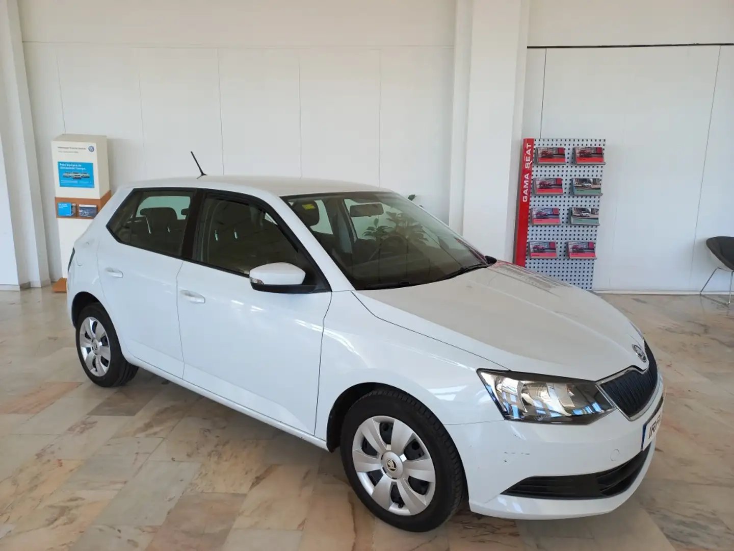 Skoda Fabia 1.4TDI Style 66kW Blanco - 2