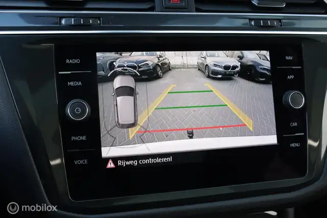 Volkswagen Tiguan Allspace view 15