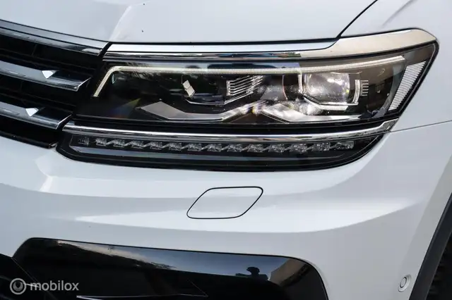 Volkswagen Tiguan Allspace view 19