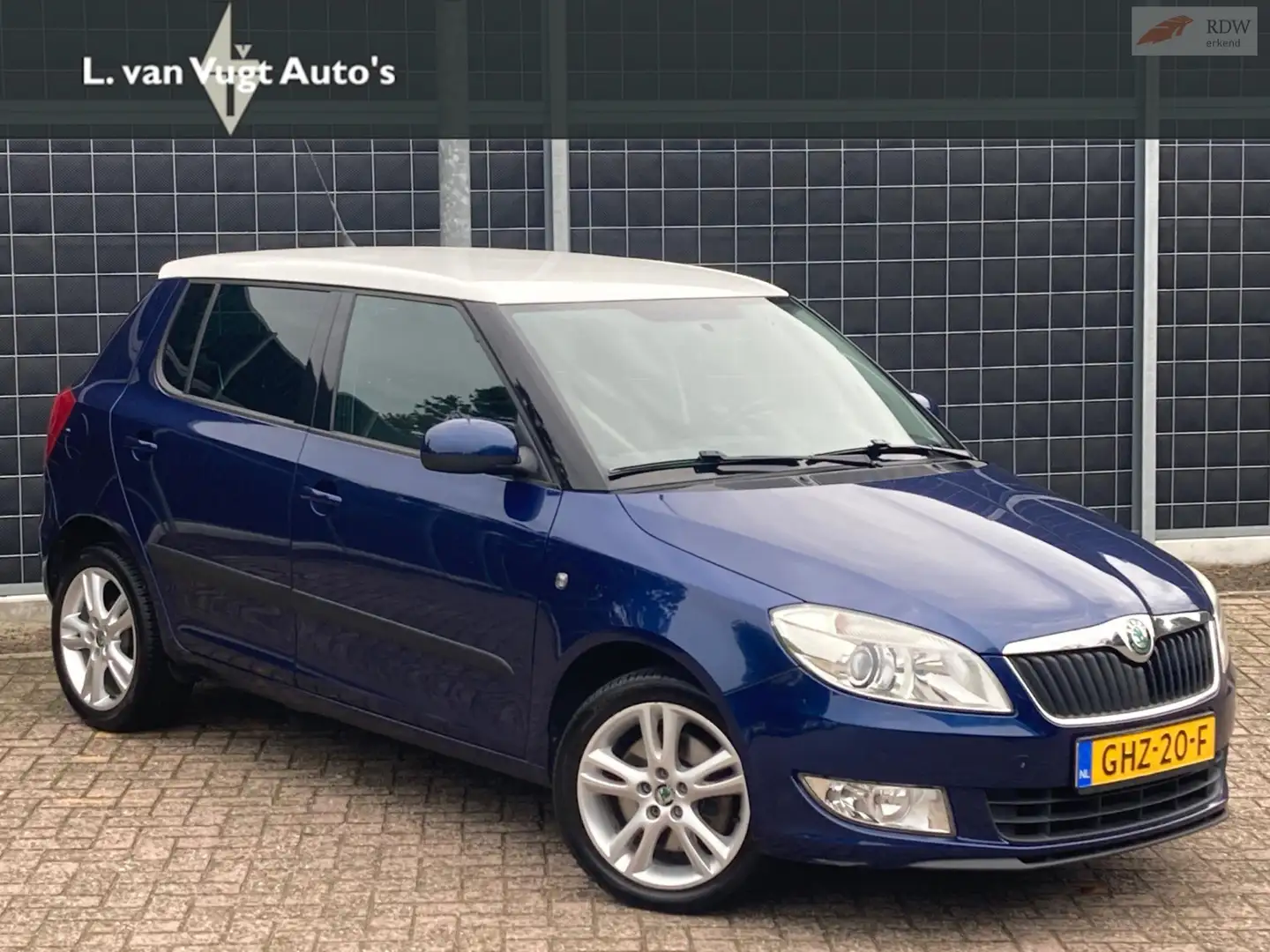 Skoda Fabia 1.2 TSI Elegance Blauw - 1