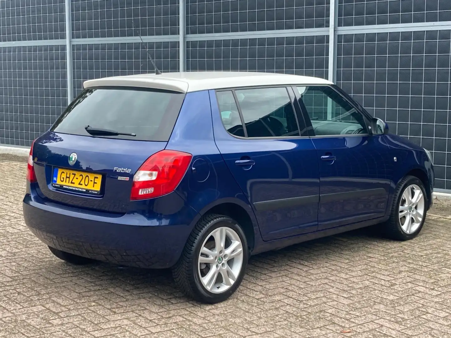 Skoda Fabia 1.2 TSI Elegance Blauw - 2