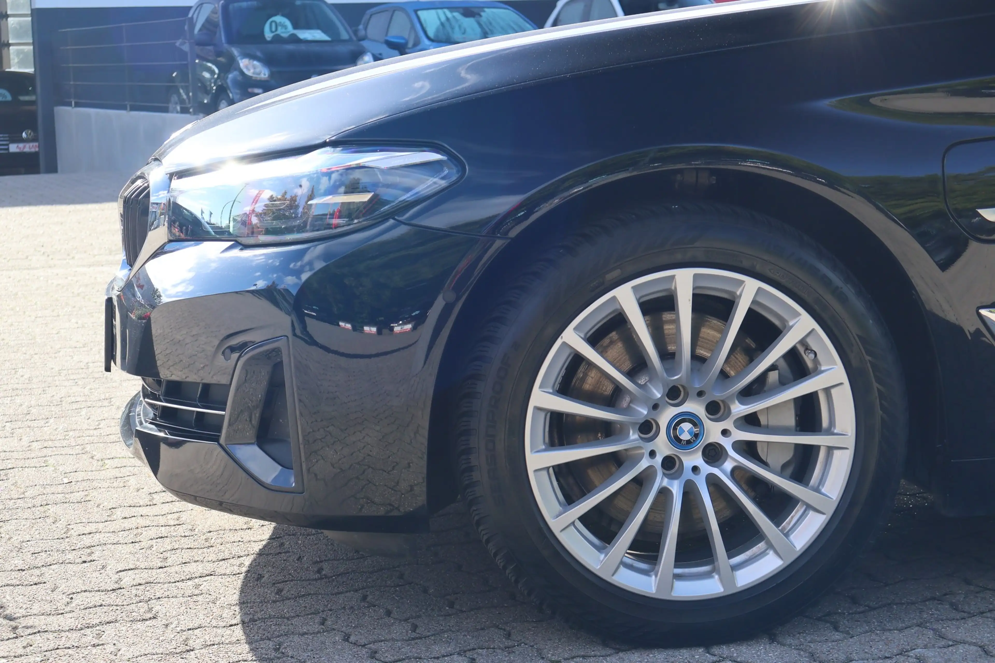 BMW 520 520e Luxury Line LED Navi Professional DAB Leder — photo 4