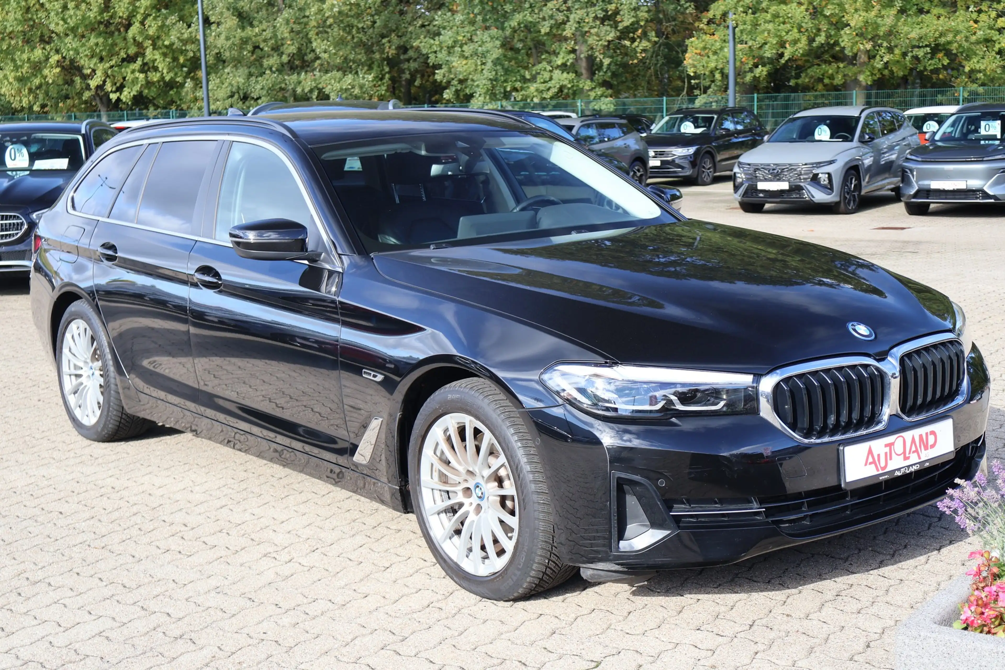 BMW 520 520e Luxury Line LED Navi Professional DAB Leder — photo 9