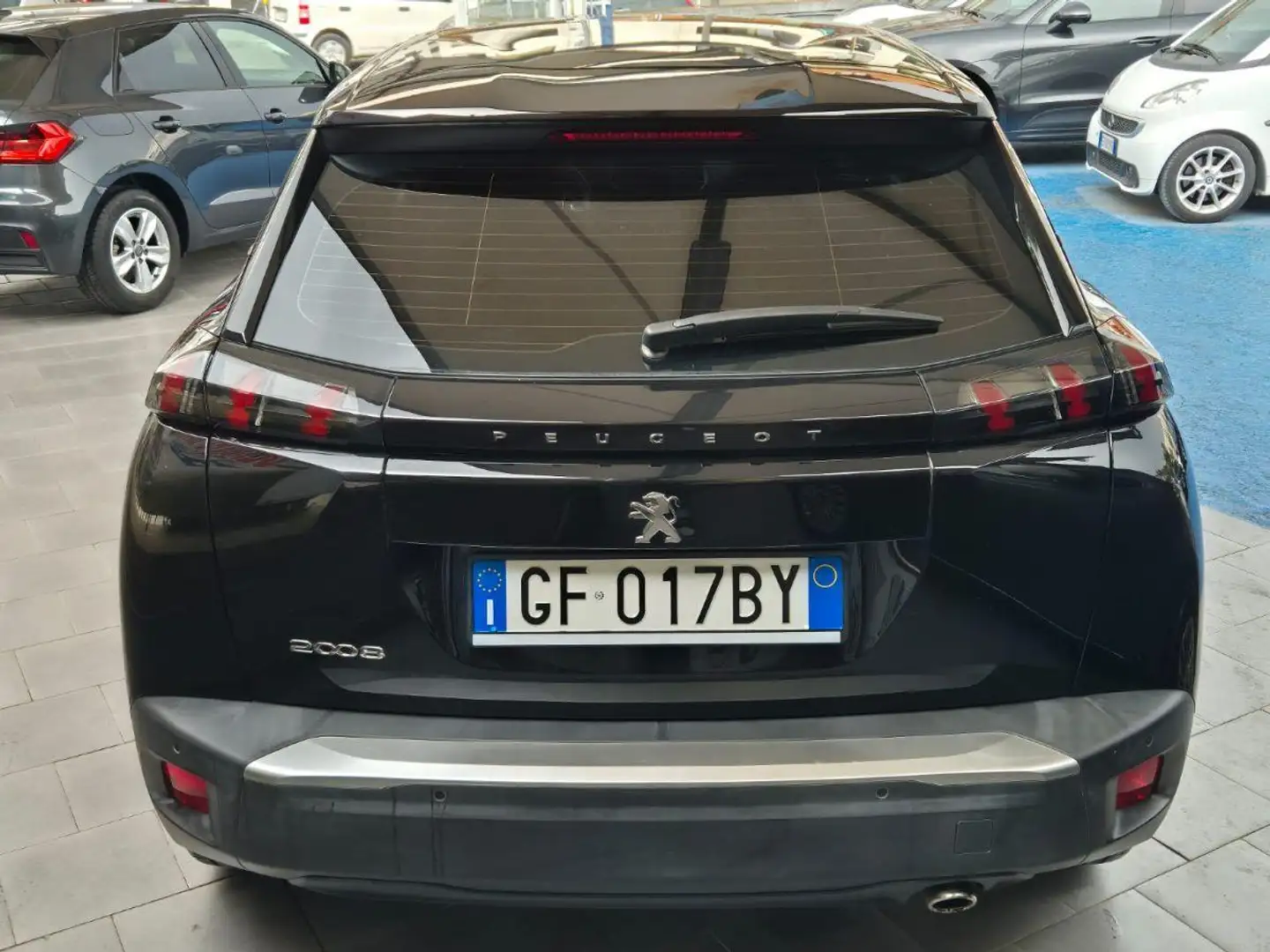 Peugeot 2008 BlueHDi 110 S&S Active Pack Bianco - 2