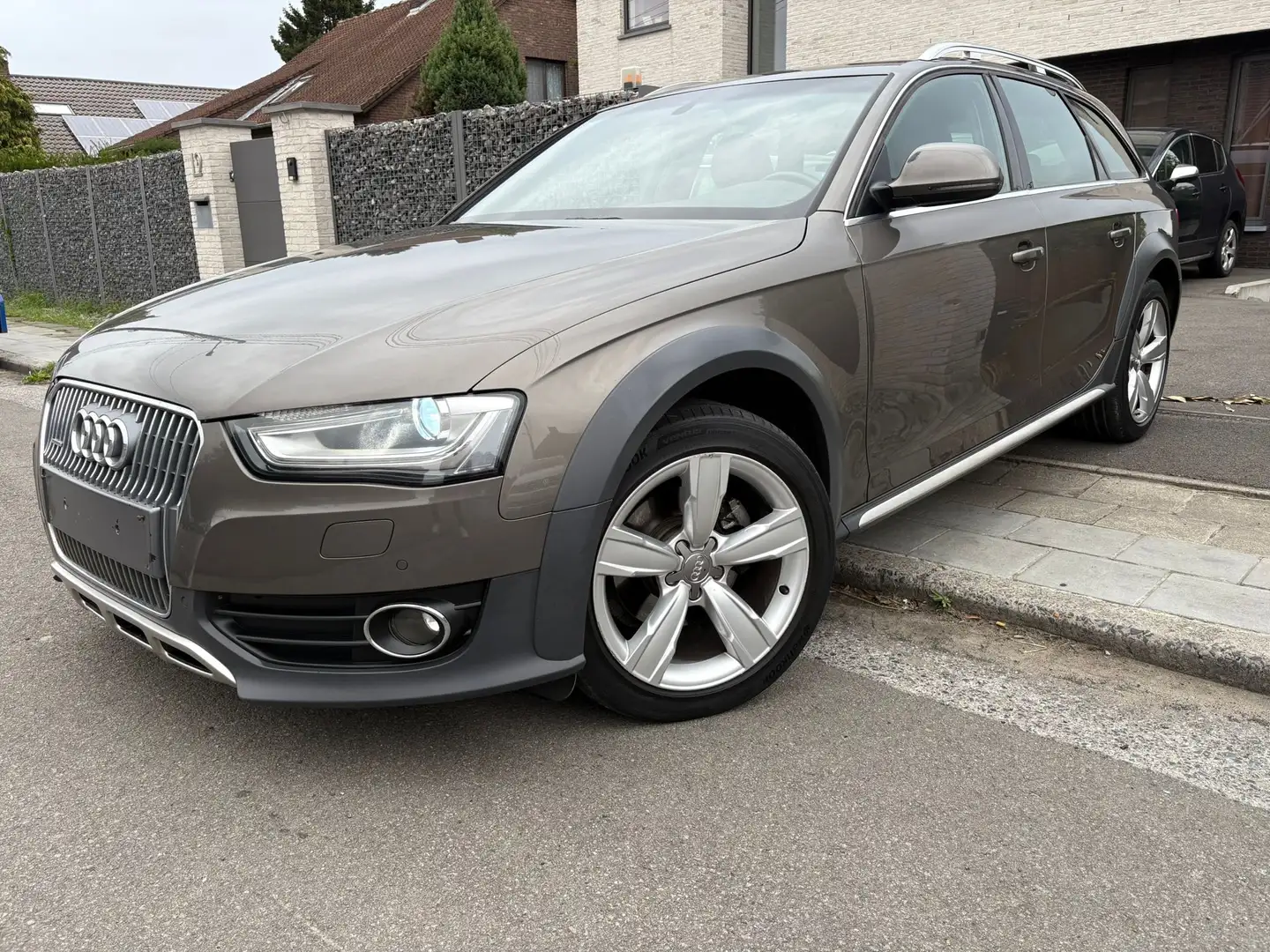 Audi A4 allroad A4 Allroad 2.0 TDI Quattro S tronic Brun - 2