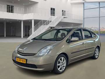 1.5 VVT-i/AUTOMAAT/HYBRID