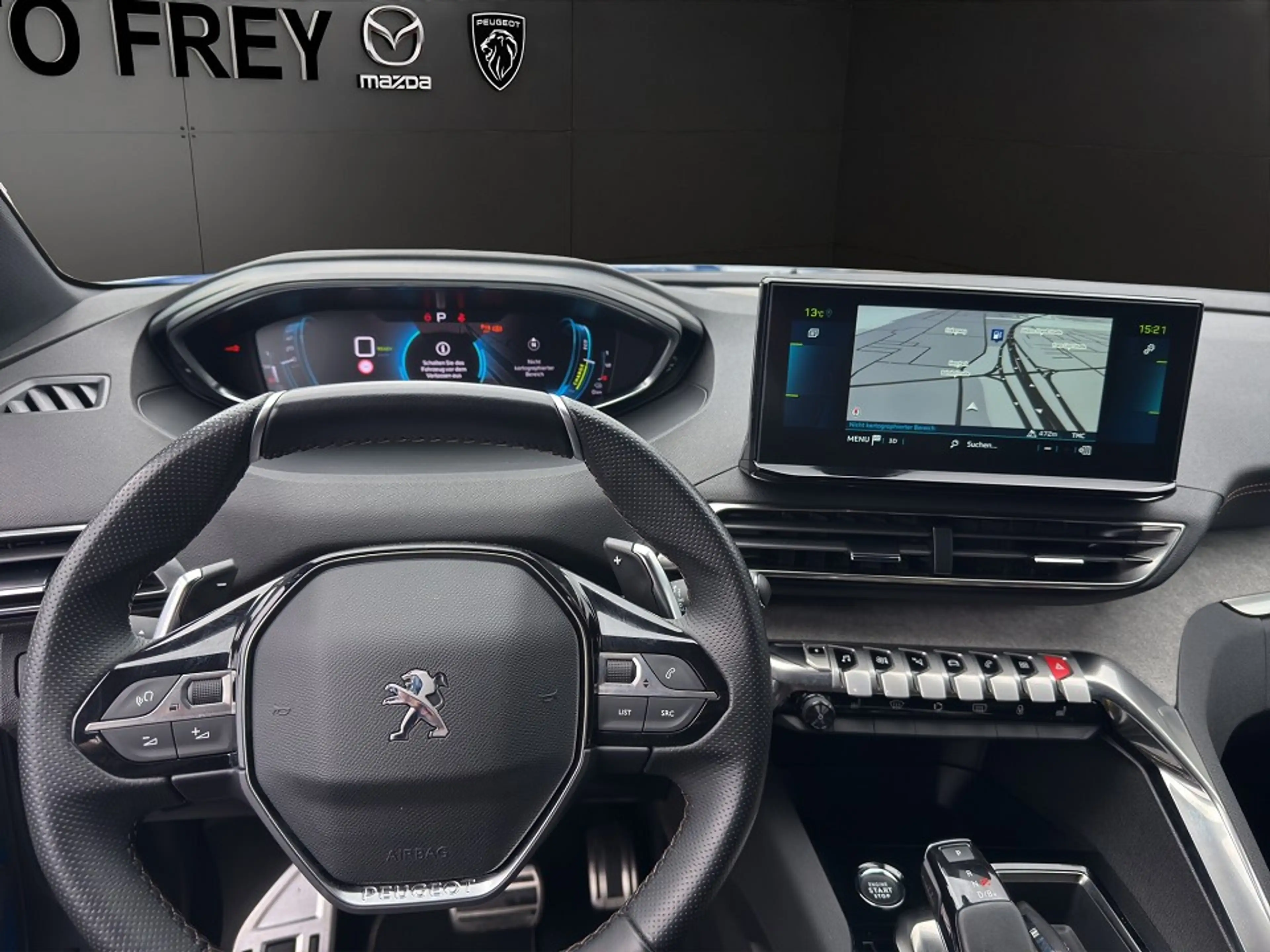 Peugeot 3008 Hybrid GT Pack 225 e-EAT8 Automatik — photo 16