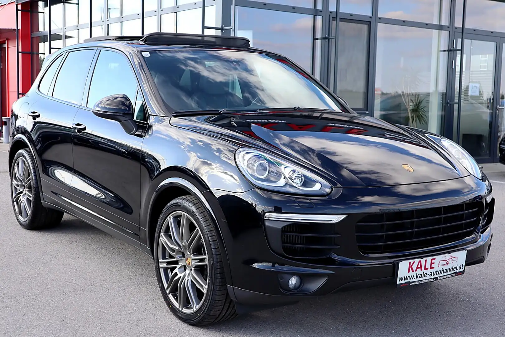 Porsche Cayenne II Platinum Edition Aut. *Panoramadach*Leder* Schwarz - 2