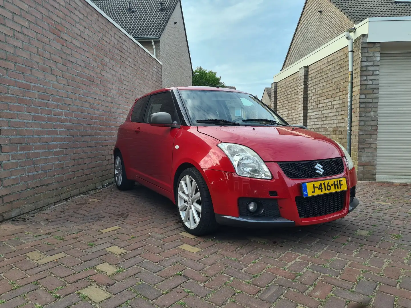 Suzuki Swift 1.6 Sport Rouge - 1