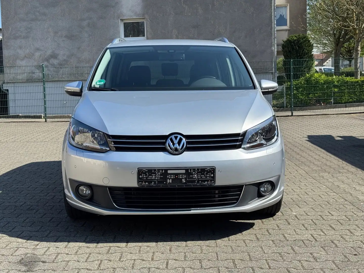 Volkswagen Touran Cup DSG HU NEU SCHECKHEFT VOLL 8xBereift Argent - 2