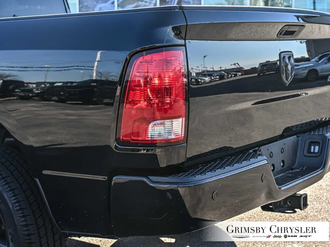 RAM 1500 снимка RAM 1500